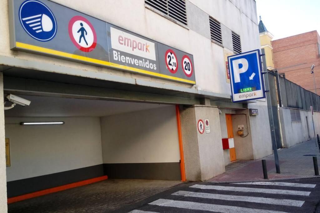 Magnifico Apartamento Tipo Duplex En Triana Sevilla Exterior foto