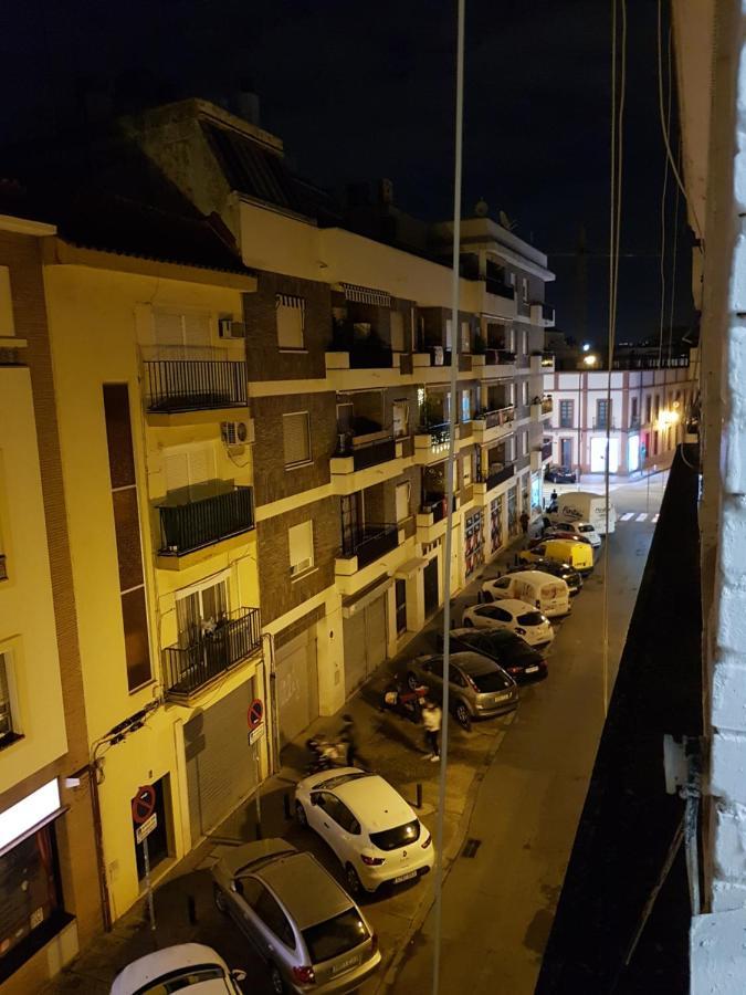 Magnifico Apartamento Tipo Duplex En Triana Sevilla Exterior foto