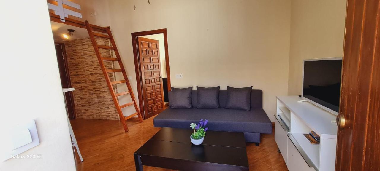 Magnifico Apartamento Tipo Duplex En Triana Sevilla Exterior foto